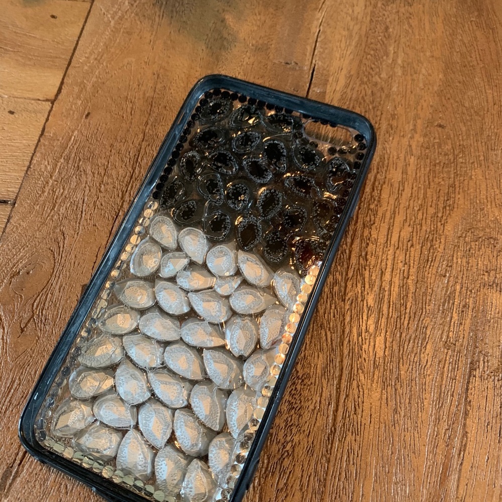 Rhinestone phone case - Picture 2 of 6